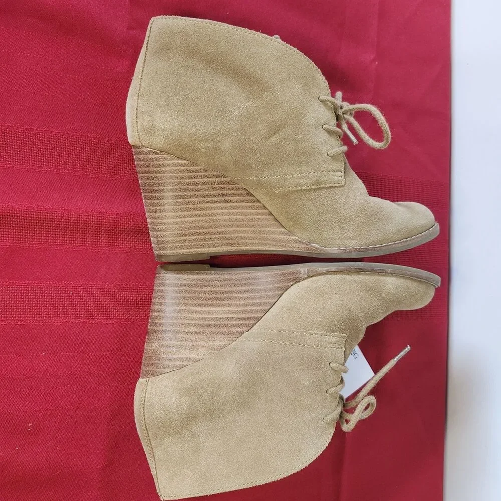 Lucky Brand Yamene Suede Wedge Booties Lace Up Ankle Boots Tan Brown Size 7.5 M